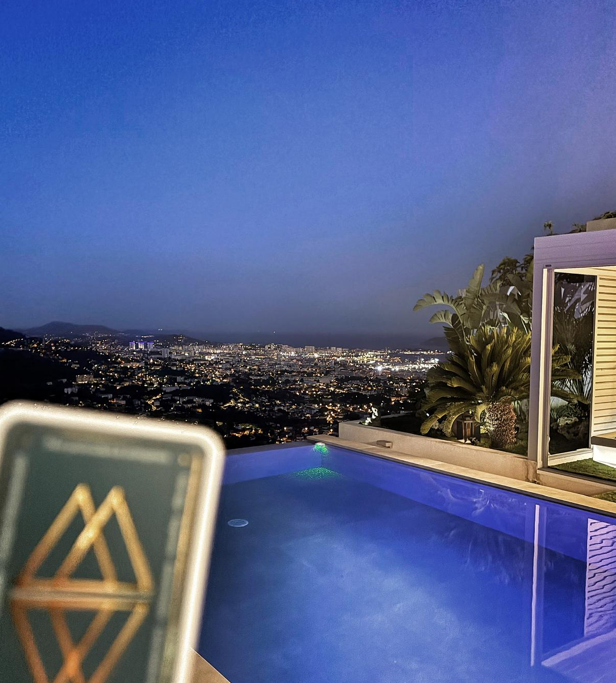 Animation soirée privée cocktail dinatoire à Bormes les Mimosas