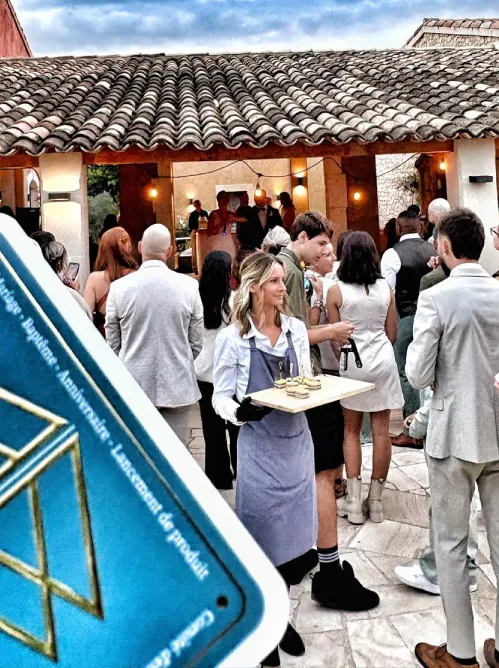 Wicka, magicien, anime le vin d'honneur d'un mariage dans le Var