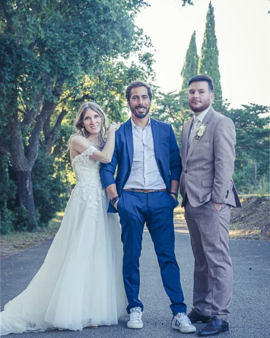 Wicka, magicien, anime le vin d'honneur d'un mariage dans le Var